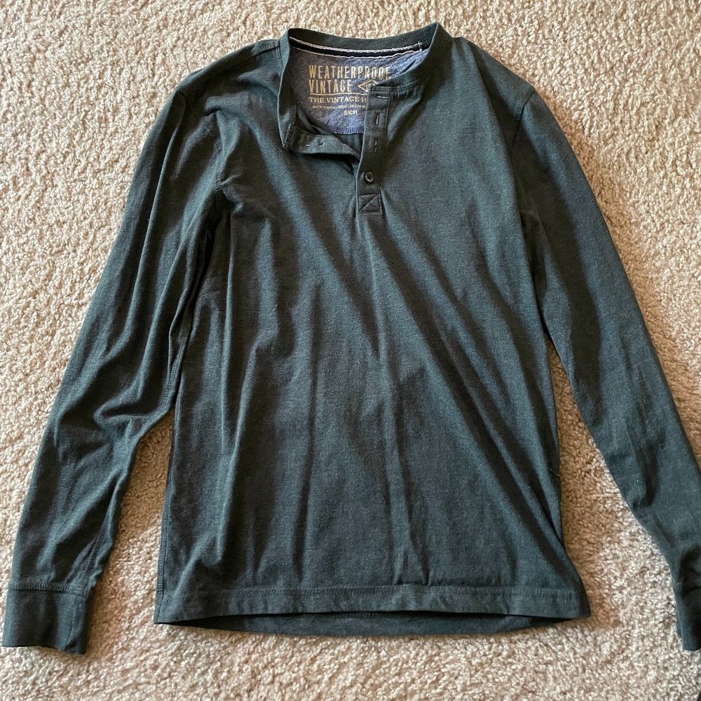 Long sleeve shirt